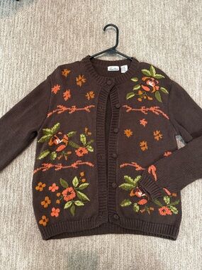 Vintage Knit Cardigan Sweater - Brown